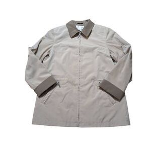 Woolrich women's waterproof over coat. Size M